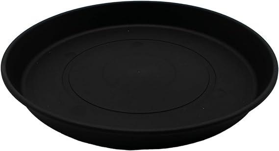The HC Companies 21 Zoll runder Prima-Pflanzenuntersetzer aus Kunststoff – Indoor-Outdoor-Pflanzenschalen für Töpfe – 21,22 Zoll x 21,22 Zoll x 2,52 Zoll in Schwarz 