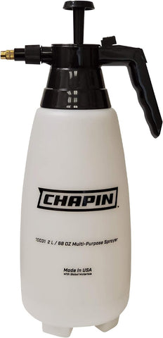 Chapin 10031 Pulverizador de bomba multiusos de mano de 2 litros/0,52 galones con boquilla de latón ajustable, gatillo para pulgar con función de bloqueo, color blanco translúcido 
