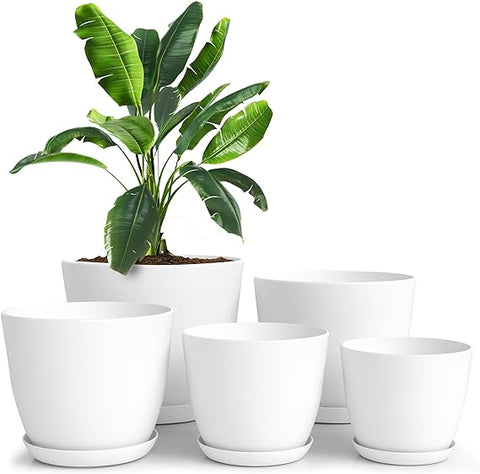 Utopia Home - Plant Pots with Drainage - 7/6.6/6/5.3/4.8 Inches Home Decor Flower Pots for Indoor Planter - Pack of 5 Plastic Planters, Cactus, Succulents Pot - White