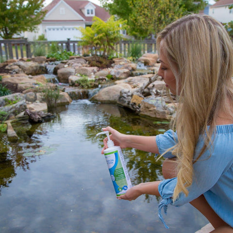 Aquascape 98894 Cold Water Beneficial Bacteria for Pond and Water Features, 32-Ounce