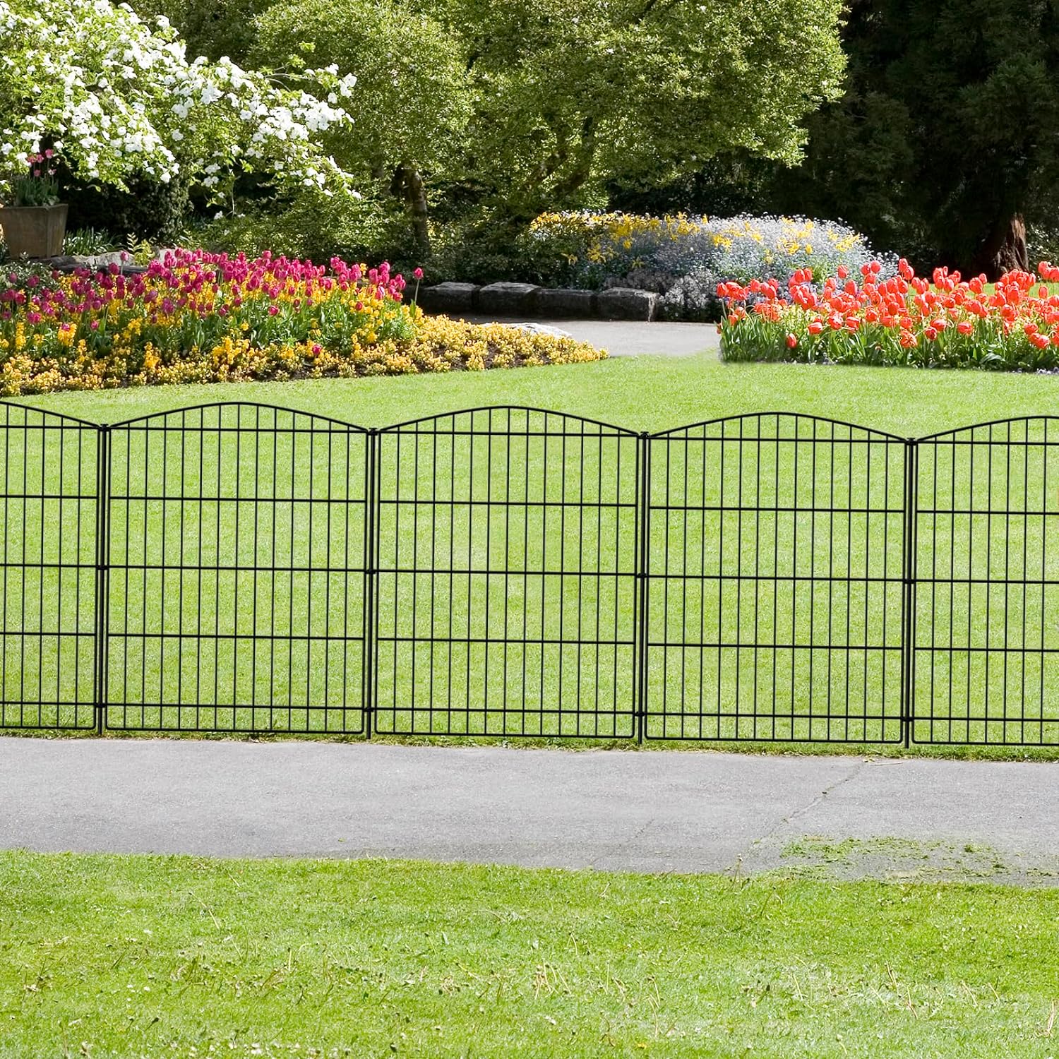INJOPEXI Valla de jardín 6 paneles de 11.8 pies de largo x 30 pulgadas de alto, valla decorativa para jardín con 5 paneles + 1 puerta de alambre inoxidable sin excavar, valla de jardín de animales para exteriores, para patio trasero, patio, color negro